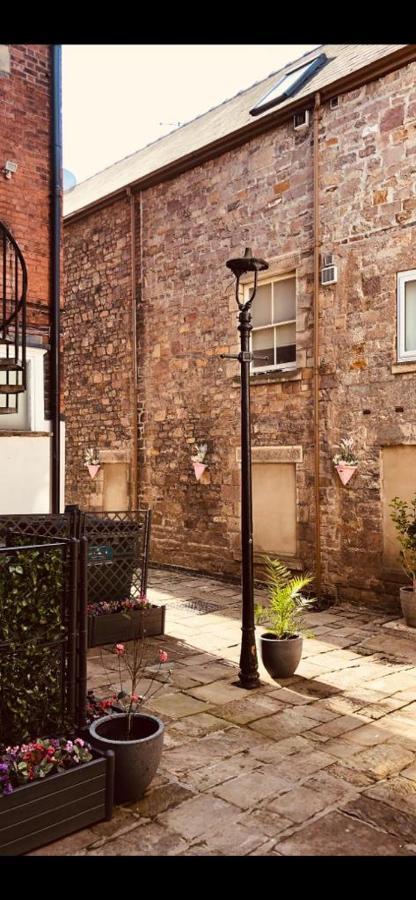 Courtyard Holiday Apartments Belper Zewnętrze zdjęcie