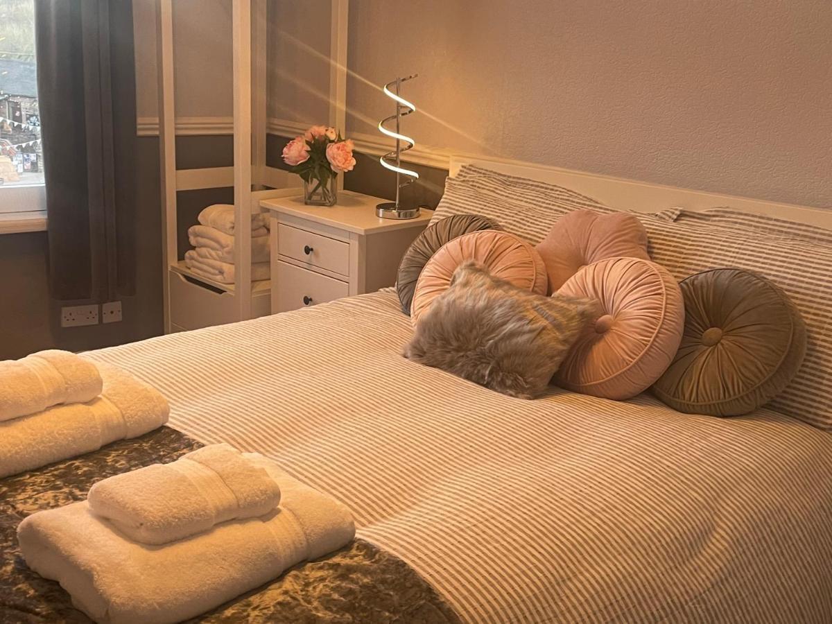 Courtyard Holiday Apartments Belper Zewnętrze zdjęcie