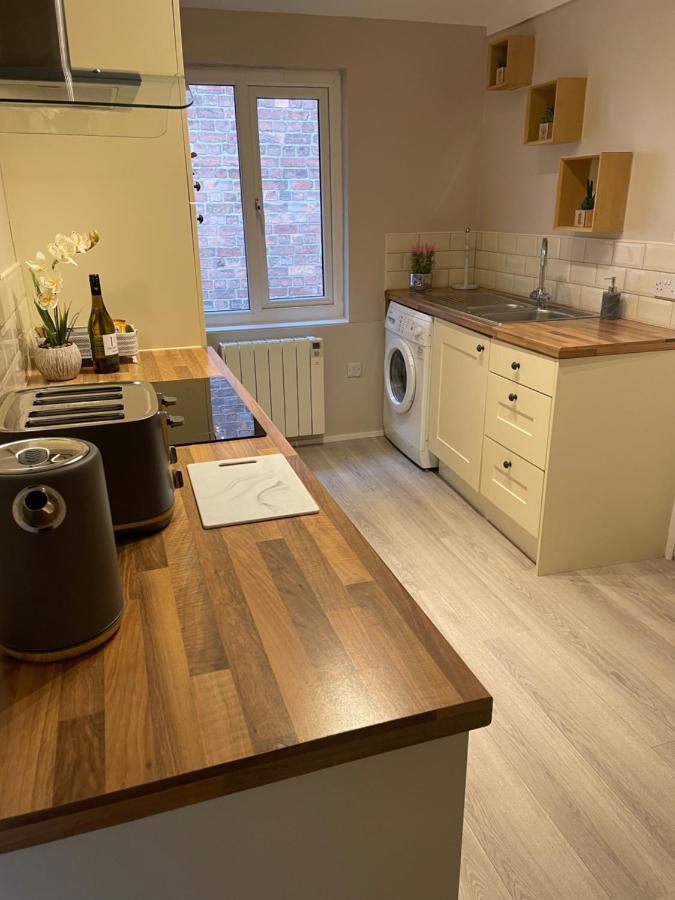 Courtyard Holiday Apartments Belper Zewnętrze zdjęcie