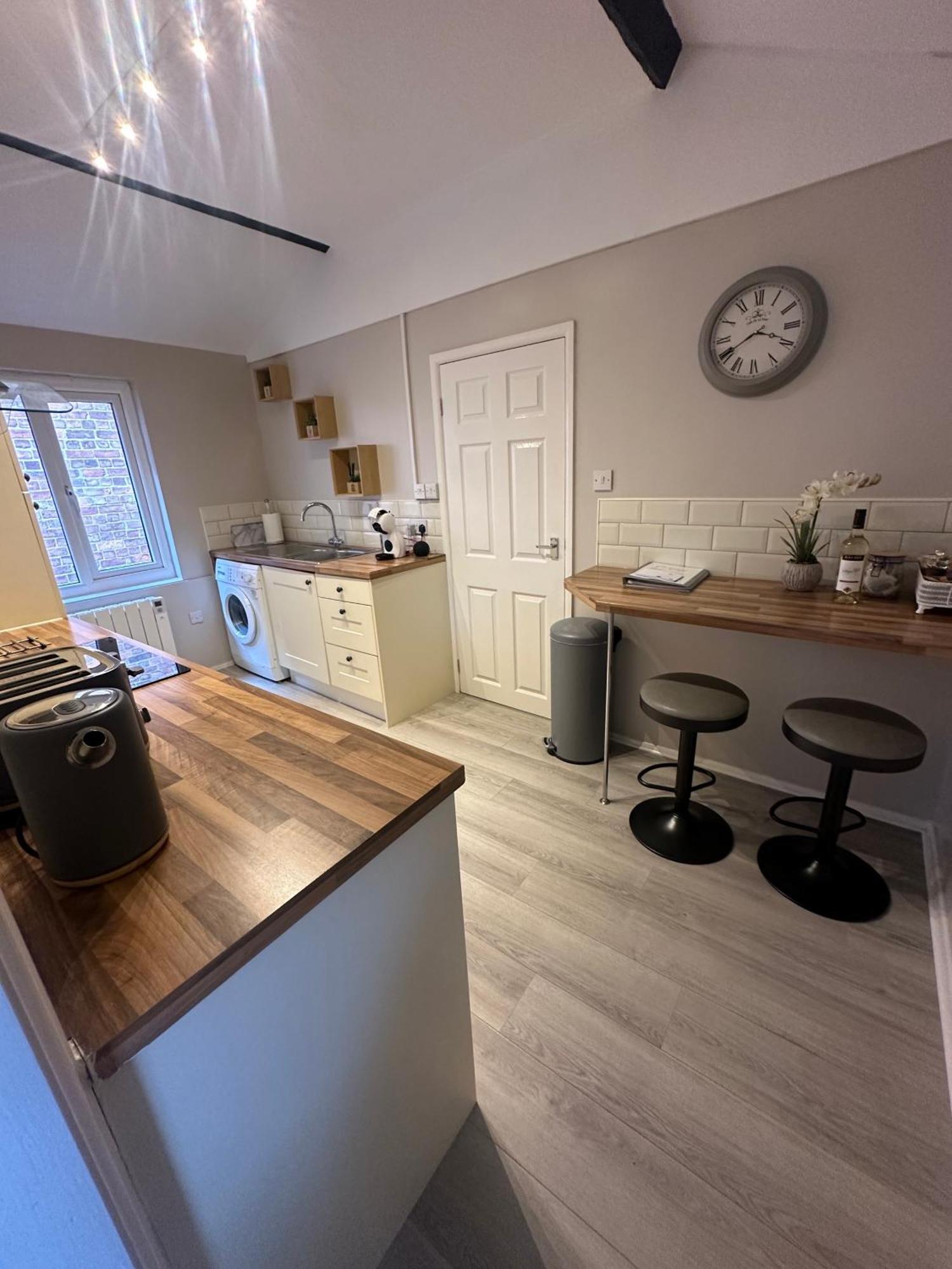 Courtyard Holiday Apartments Belper Zewnętrze zdjęcie