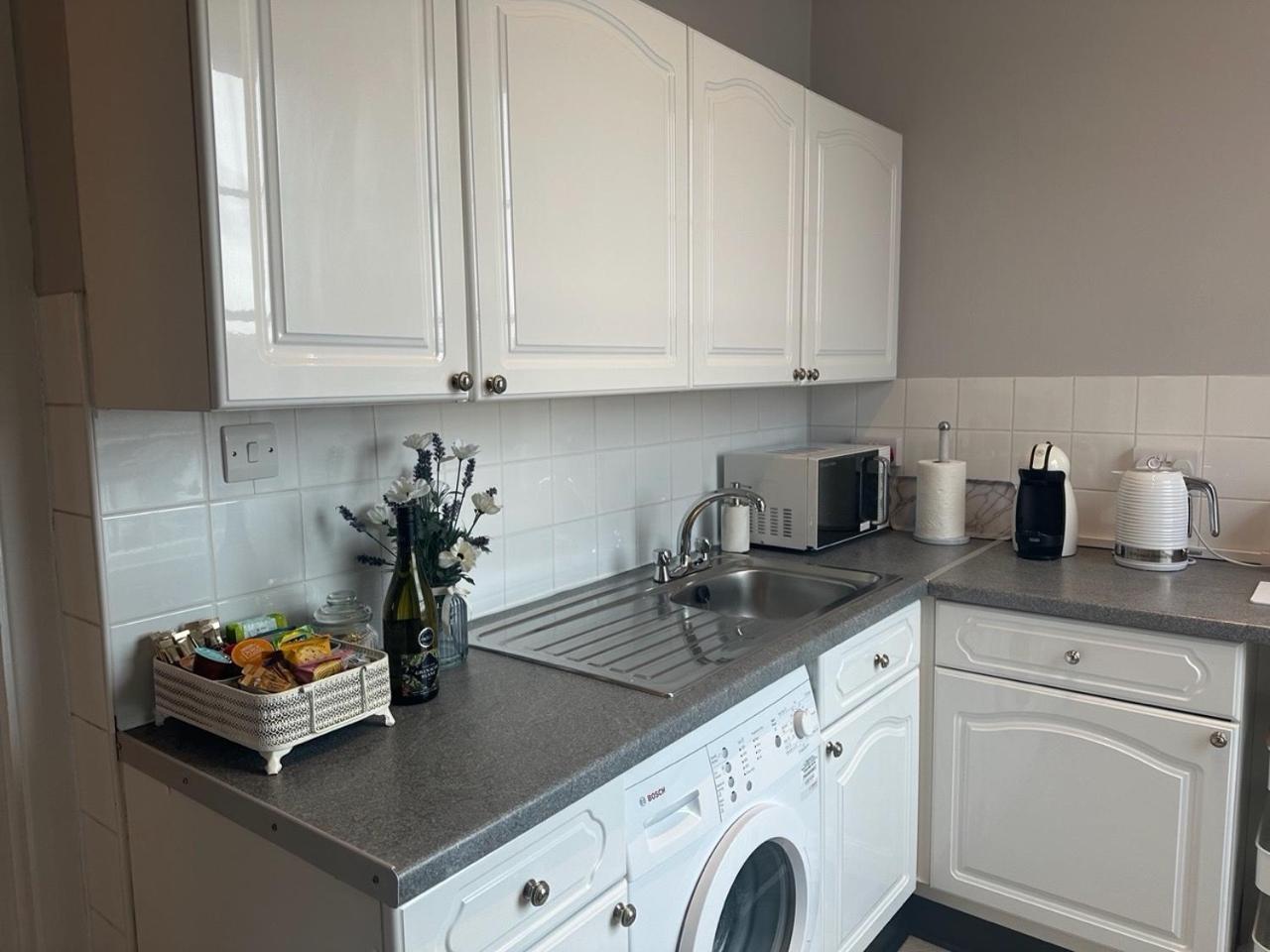 Courtyard Holiday Apartments Belper Zewnętrze zdjęcie